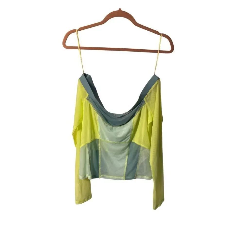 Guess NWT women’s lime green off shoulder Beatrix mesh top S/L